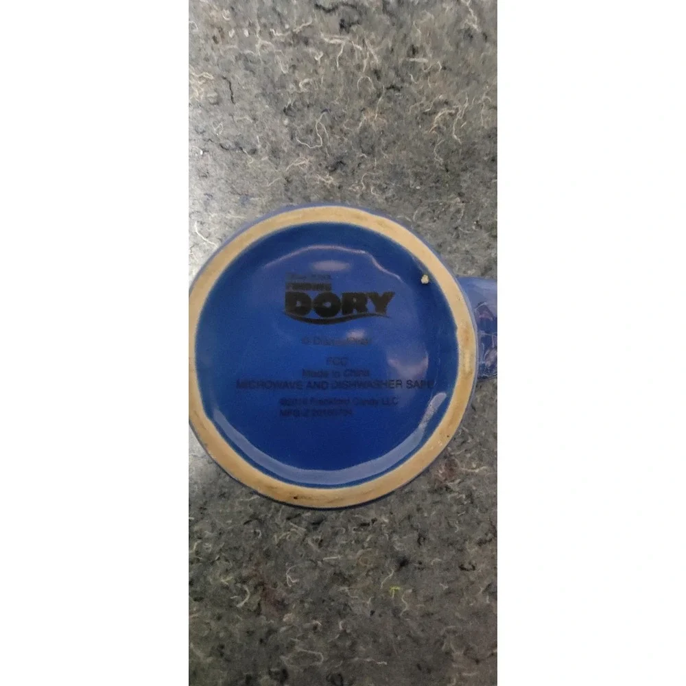 Disney 2016 Pixar‎ Fidning Dory and Nemo Coffee Mug Cup